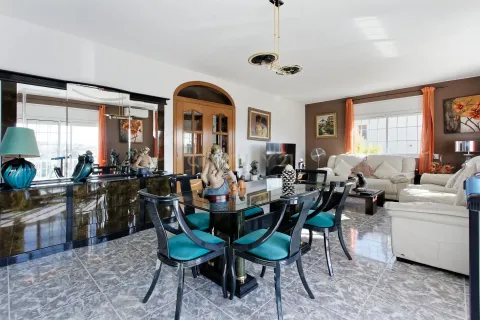 Сasa de 4 dormitorios en venta en Llica D'amunt, Barcelona, Cataluña, Spain № 6947 - foto 12