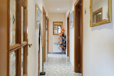 Сasa de 4 dormitorios en venta en Llica D'amunt, Barcelona, Cataluña, Spain № 6947 - foto 29