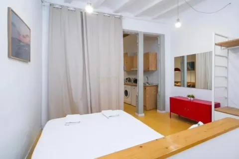 5 chambres apartment à vendre à Barcelona, Catalonia, Spain № 6949 - photo 6