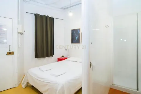 5 chambres apartment à vendre à Barcelona, Catalonia, Spain № 6949 - photo 12