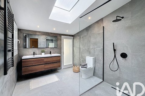 4 bedrooms house for rent in Alella, Barcelona, Catalonia, Spain № 4627 - photo 10