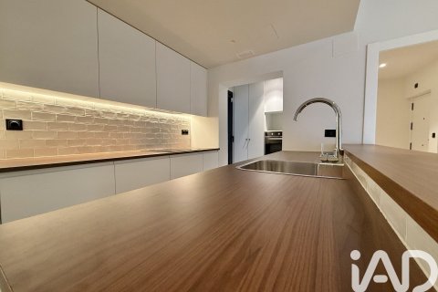 3 bedrooms apartment for rent in Mataro, Barcelona, Catalonia, Spain № 4630 - photo 8