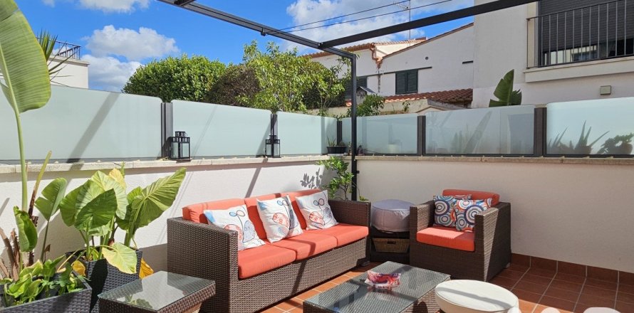 4 bedrooms house for rent in Sant Pere de Ribes, Barcelona, Catalonia, Spain № 4626