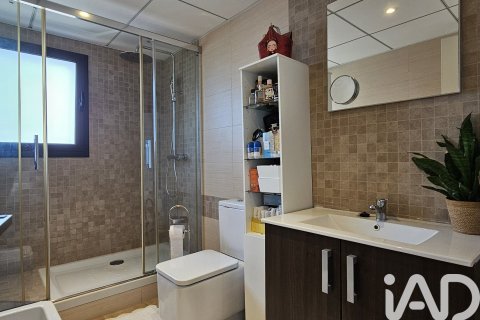 4 bedrooms house for rent in Sant Pere de Ribes, Barcelona, Catalonia, Spain № 4626 - photo 28