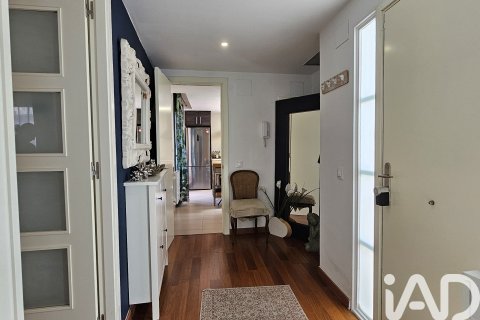 4 bedrooms house for rent in Sant Pere de Ribes, Barcelona, Catalonia, Spain № 4626 - photo 3