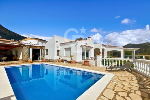 4 bedrooms house for sale in Roses, Girona, Catalonia, Spain № 5689 - photo 3
