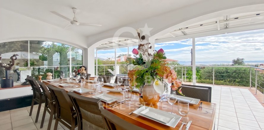 4 bedrooms house for sale in Roses, Girona, Catalonia, Spain № 5689