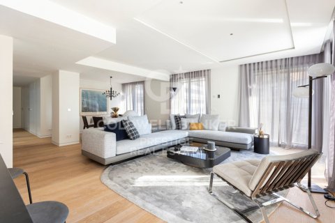 1 bedroom apartment for sale in Barcelona, Catalonia, Spain № 5691 - photo 2