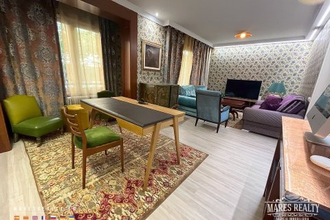 Apartamento de 3 dormitorios en venta en Barcelona, Cataluña, Spain № 1032 - foto 2