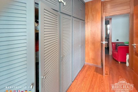 Купить квартиру в Барселона, Испания с 3 спальни, 108м², № 1038 - фото 10