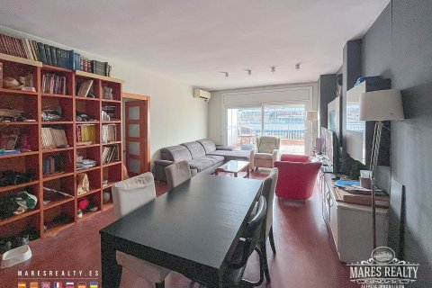 Купить квартиру в Барселона, Испания с 3 спальни, 108м², № 1038 - фото 4