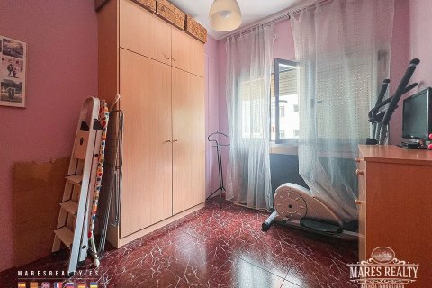Apartamento de 4 dormitorios en venta en Barcelona, Cataluña, Spain № 1037 - foto 13