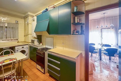 Apartamento de 4 dormitorios en venta en Barcelona, Cataluña, Spain № 1037 - foto 6