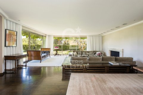 5 bedrooms villa for sale in Barcelona, Catalonia, Spain № 5902 - photo 18