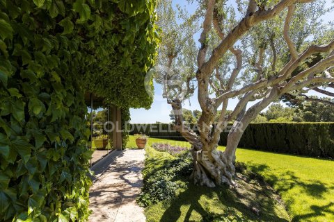 5 bedrooms villa for sale in Barcelona, Catalonia, Spain № 5902 - photo 10