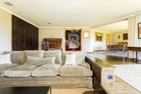 5 bedrooms villa for sale in Barcelona, Catalonia, Spain № 5902 - photo 22