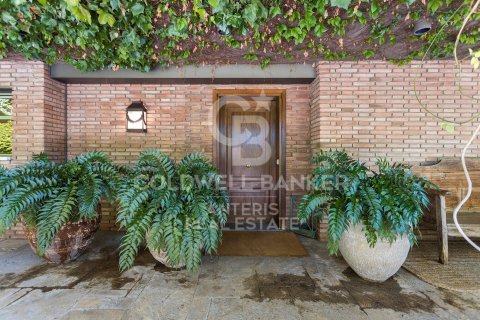 5 bedrooms villa for sale in Barcelona, Catalonia, Spain № 5902 - photo 15