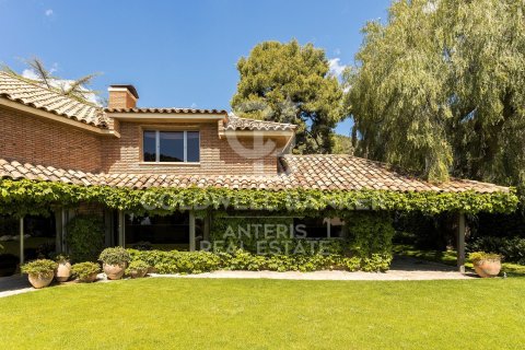 5 bedrooms villa for sale in Barcelona, Catalonia, Spain № 5902 - photo 2