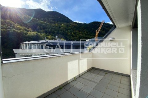Снять в аренду пентхаус в Андорра, Испания с 4 спальни, 192м², № 7680 - фото 2