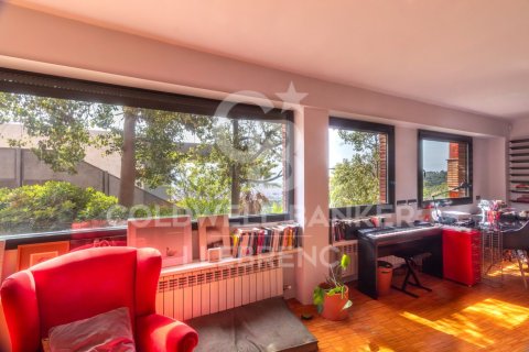 Купить квартиру в Барселона, Испания с 2 спальни, 110м², № 7677 - фото 27