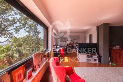 Купить квартиру в Барселона, Испания с 2 спальни, 110м², № 7677 - фото 24