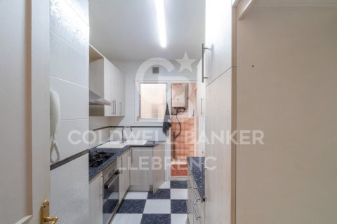 Купить квартиру в Барселона, Испания с 2 спальни, 70м², № 7678 - фото 15