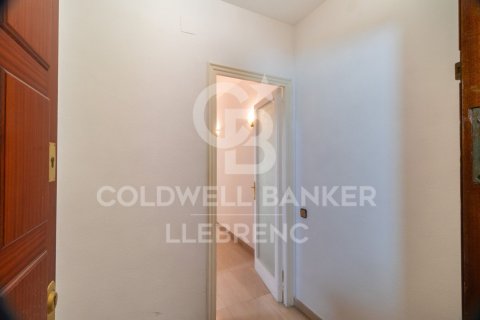 Купить квартиру в Барселона, Испания с 2 спальни, 70м², № 7678 - фото 2