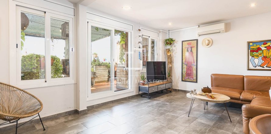 1 chambre penthouse à vendre à Barcelona, Catalonia, Spain № 3955