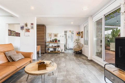 1 chambre penthouse à vendre à Barcelona, Catalonia, Spain № 3955 - photo 2