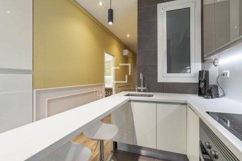 2 chambres apartment à vendre à Barcelona, Catalonia, Spain № 3952 - photo 15