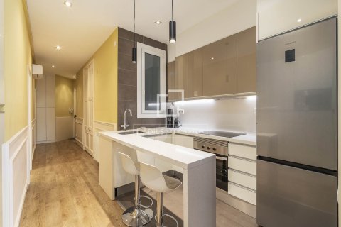 2 chambres apartment à vendre à Barcelona, Catalonia, Spain № 3952 - photo 11