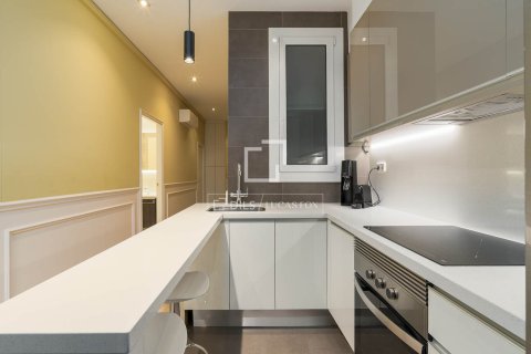 2 chambres apartment à vendre à Barcelona, Catalonia, Spain № 3952 - photo 16