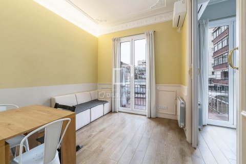 2 chambres apartment à vendre à Barcelona, Catalonia, Spain № 3952