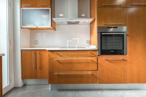 4 chambres apartment à vendre à Barcelona, Catalonia, Spain № 3953 - photo 21