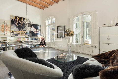 2 chambres apartment à vendre à Barcelona, Catalonia, Spain № 3954 - photo 2