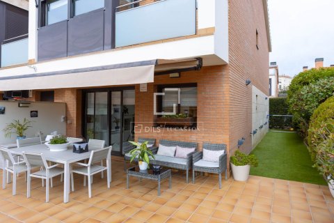 5 chambres villa à vendre à Cabrils, Barcelona, Catalonia, Spain № 3949