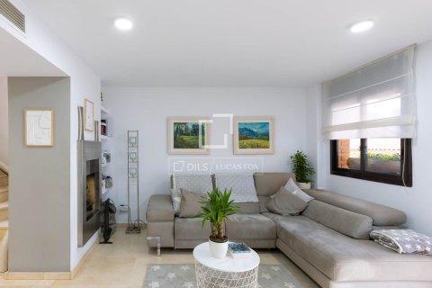 5 chambres villa à vendre à Cabrils, Barcelona, Catalonia, Spain № 3949 - photo 9