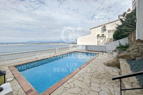 Купить пентхаус в Розы, Испания с 2 спальни, 80м², № 7722 - фото 7