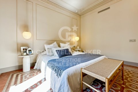 Купить квартиру в Барселона, Испания с 2 спальни, 109м², № 7725 - фото 10