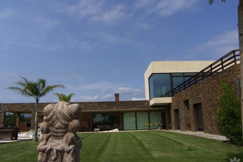 Вилла с 4 спальнями в Розы, Герона, Каталония, Испания № 846