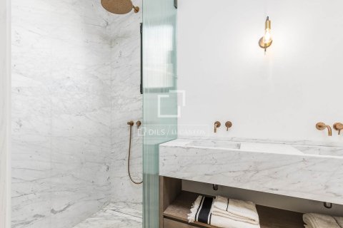 4 chambres penthouse à vendre à Barcelona, Catalonia, Spain № 3920 - photo 19