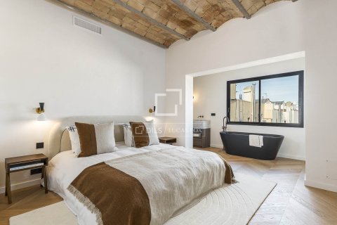 4 chambres penthouse à vendre à Barcelona, Catalonia, Spain № 3920 - photo 12