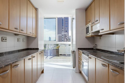 3 chambres apartment à vendre à Barcelona, Catalonia, Spain № 3918 - photo 12