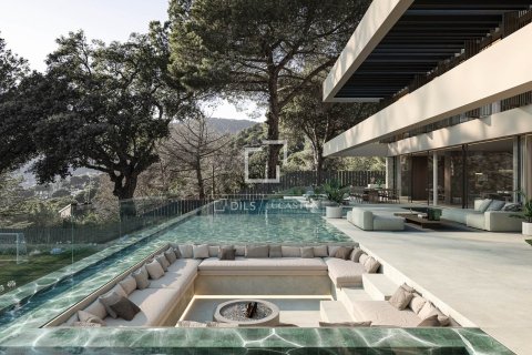 6 chambres villa à vendre à Sant Andreu de Llavaneres, Barcelona, Catalonia, Spain № 3914 - photo 2