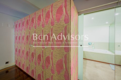 Купить квартиру в Барселона, Испания с 2 спальни, 109м², № 2871 - фото 18