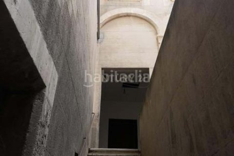 Купить дуплекс в Вилафранка-дель-Пенедес, Испания 753м², № 2317 - фото 2