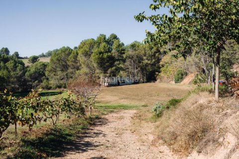 Купить земельный участок в Руби, Испания 1472м², № 2322 - фото 28