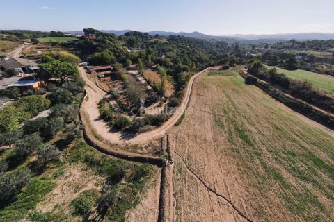 Купить земельный участок в Руби, Испания 1472м², № 2322 - фото 12