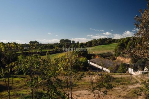 Купить земельный участок в Руби, Испания 1472м², № 2322 - фото 4