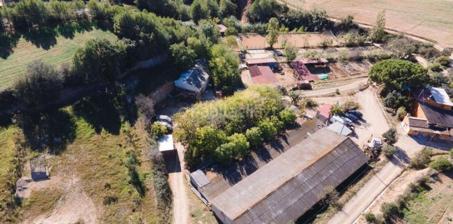 Земельный участок 1472м² в Руби, Барселона, Каталония, Испания № 2322